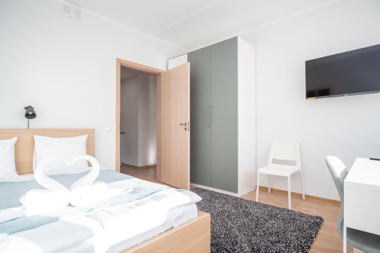 Spacious Mustamaee Apartments - Free Parking Таллин Экстерьер фото