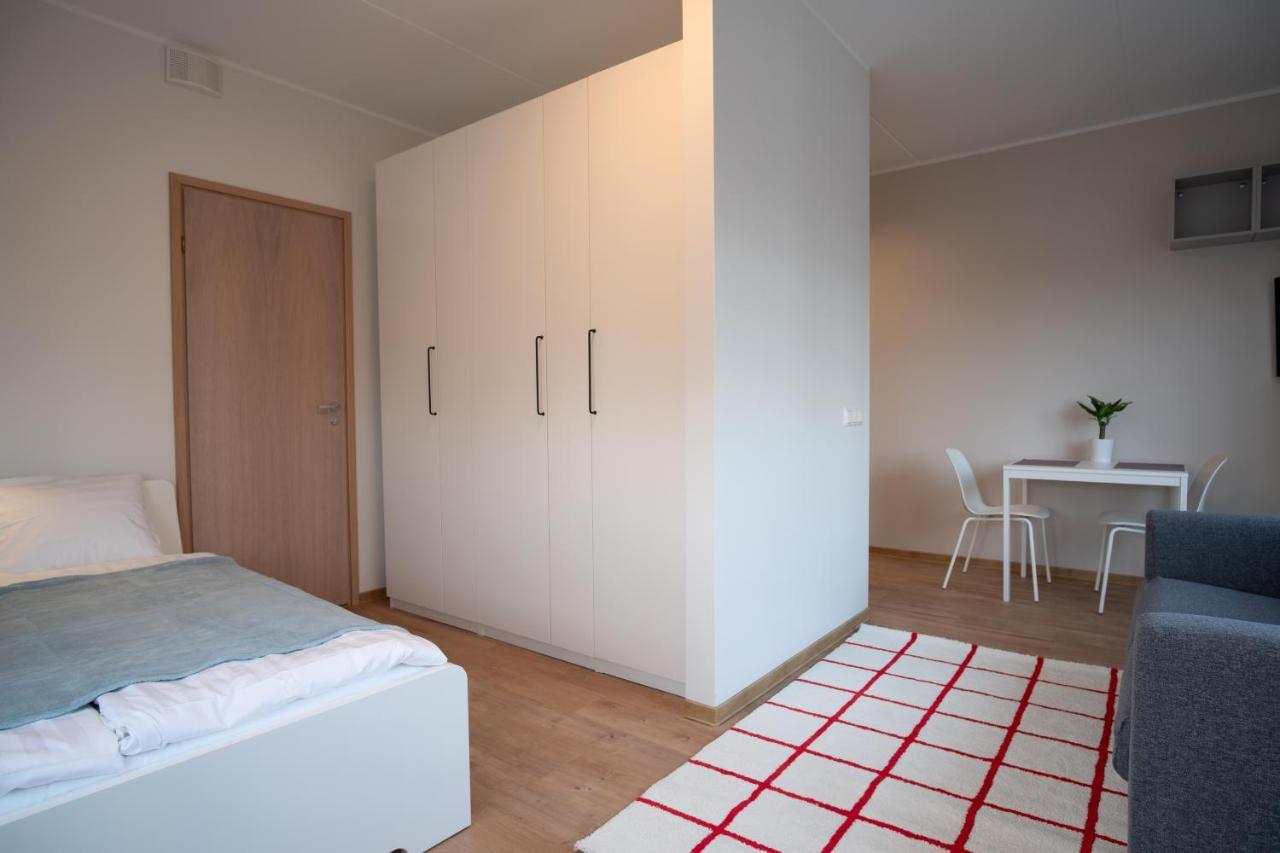 Spacious Mustamaee Apartments - Free Parking Таллин Экстерьер фото