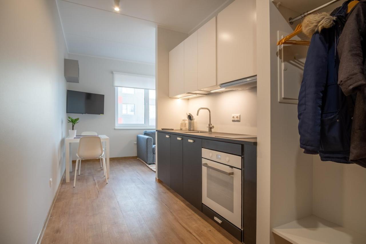 Spacious Mustamaee Apartments - Free Parking Таллин Экстерьер фото